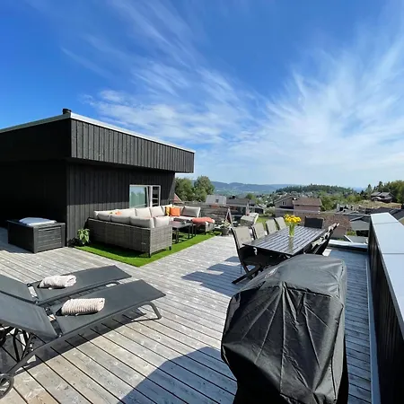 Modern Large 3-bed Near Arena 2025